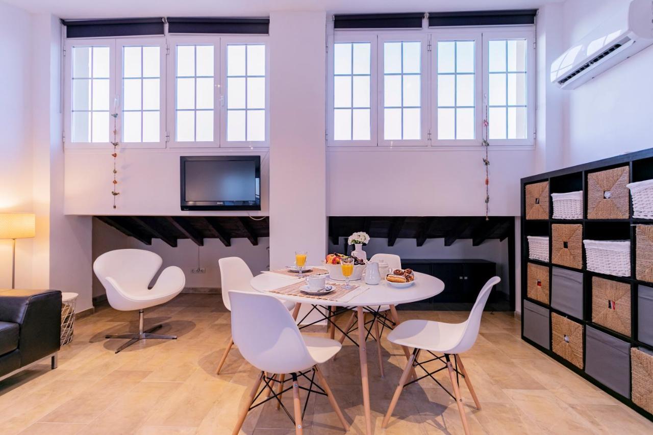 -Malagasunapts-Private Terrace Penthouse المظهر الخارجي الصورة